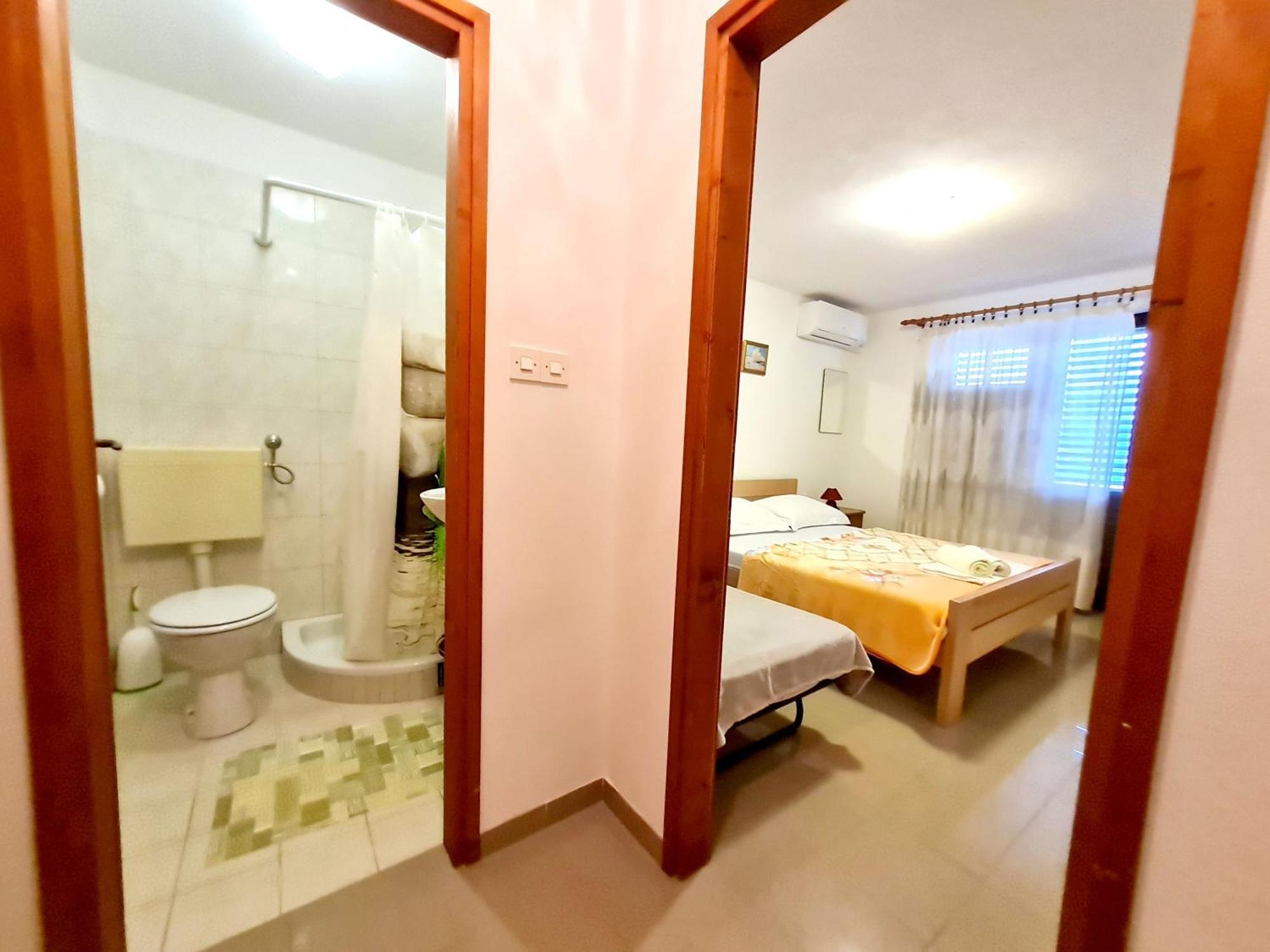 Mirjana F Apartaments Baška Стая снимка