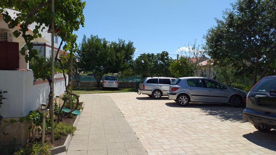 Mirjana F Apartaments Baška Екстериор снимка