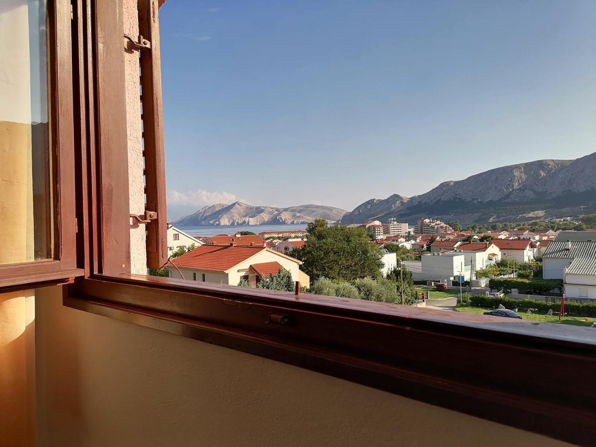 Mirjana F Apartaments Baška Екстериор снимка