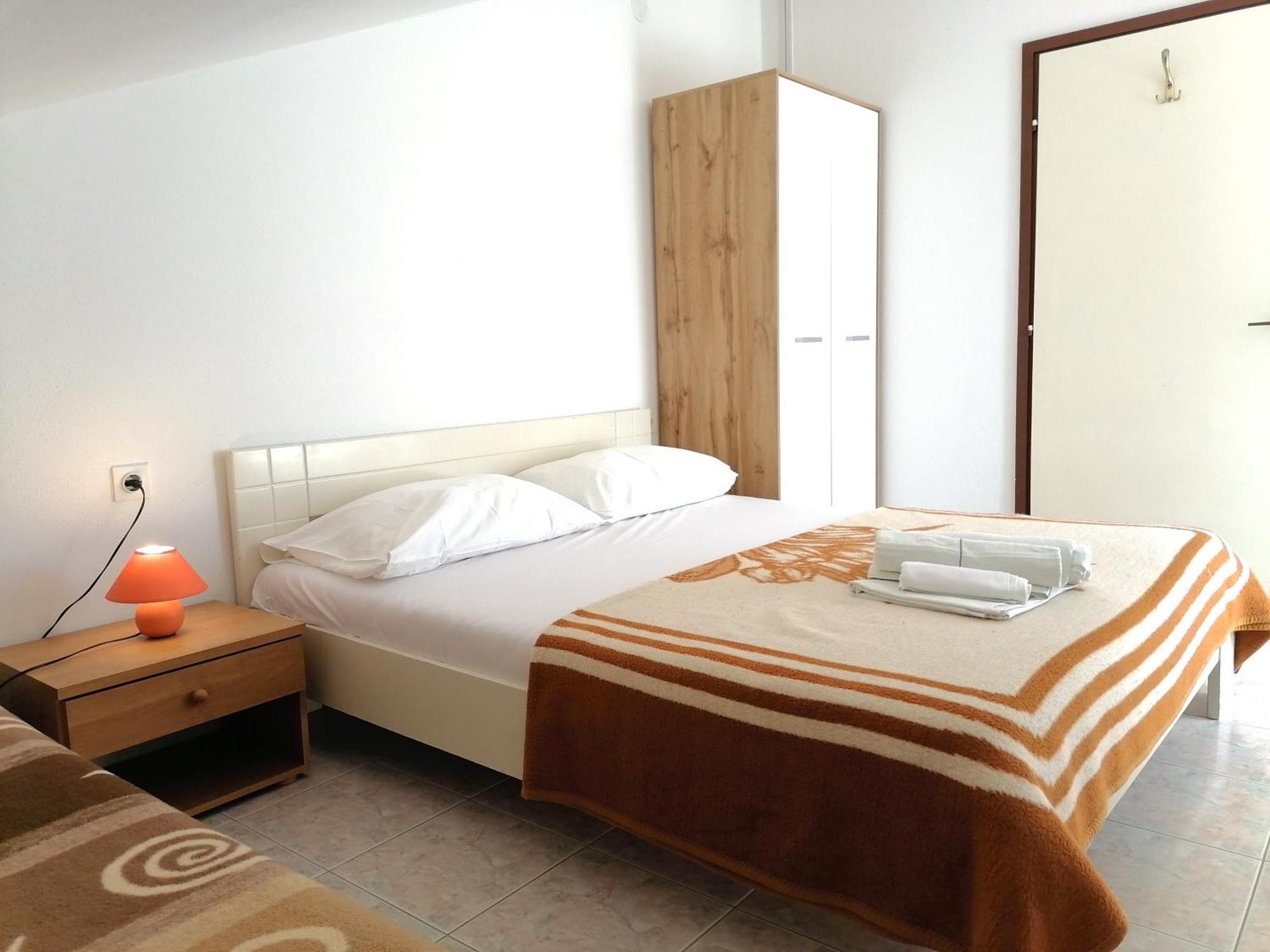 Mirjana F Apartaments Baška Екстериор снимка